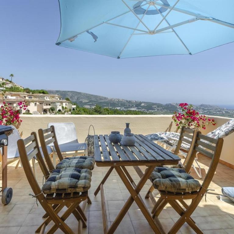 Vistas a Moraira - Casa de 3 dormitorios - 2