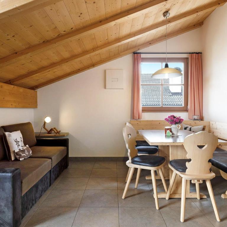Vitalis Moarhof Natur Apartments - Two-Bedroom Deluxe Apartment with Garden View - 11