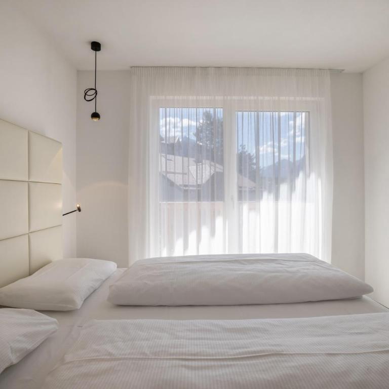 Apartment Set Residence Bun Ste - Appartamento Deluxe con 2 Camere da Letto e Vista Giardino - 16