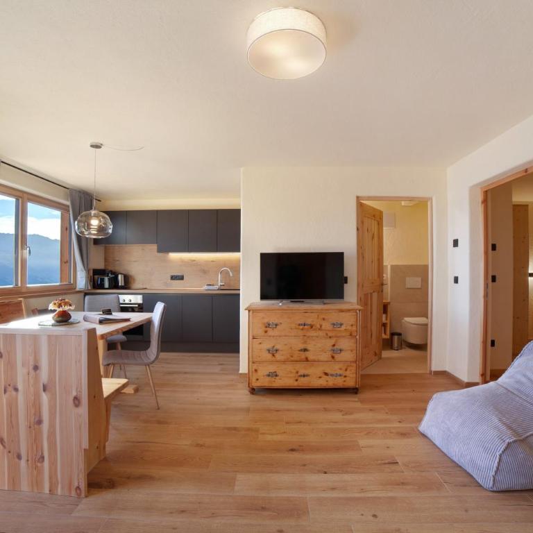 Hauserhof - Appartamento Deluxe con 2 Camere da Letto e Vista Giardino - 12