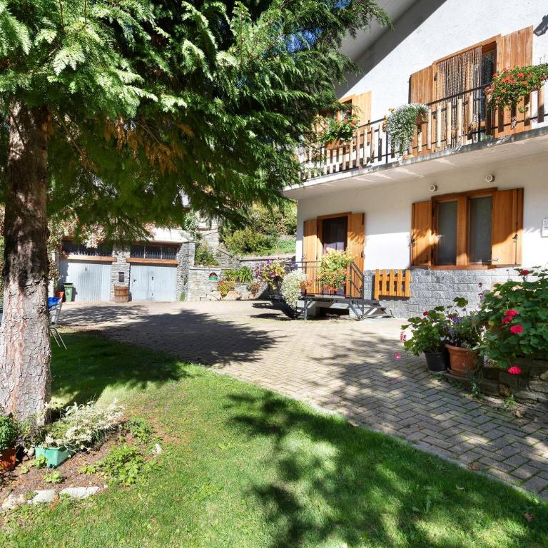 Casa Vacanza Famiglia Belli - Appartamento Deluxe con 2 Camere da Letto e Vista Giardino - 21