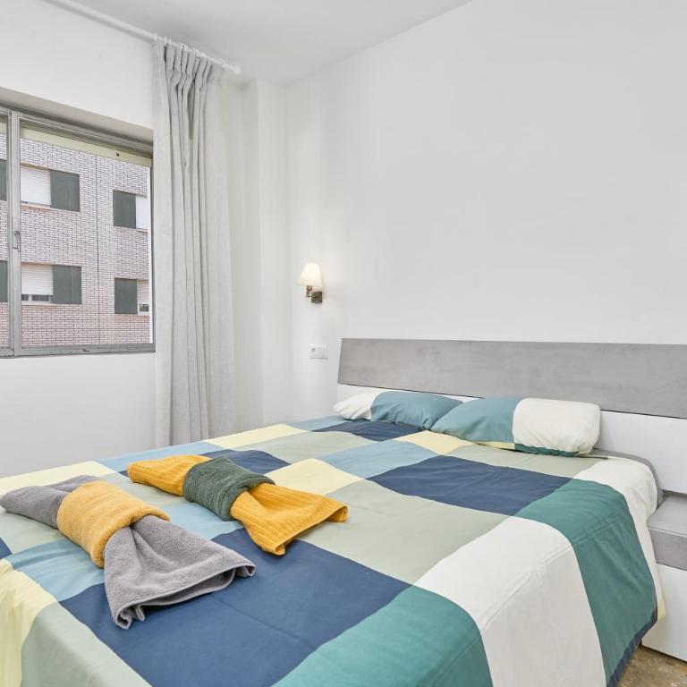 Apartmento Calle Antonio Millón - Apartamento Premium de 3 dormitorios con balcón - 9
