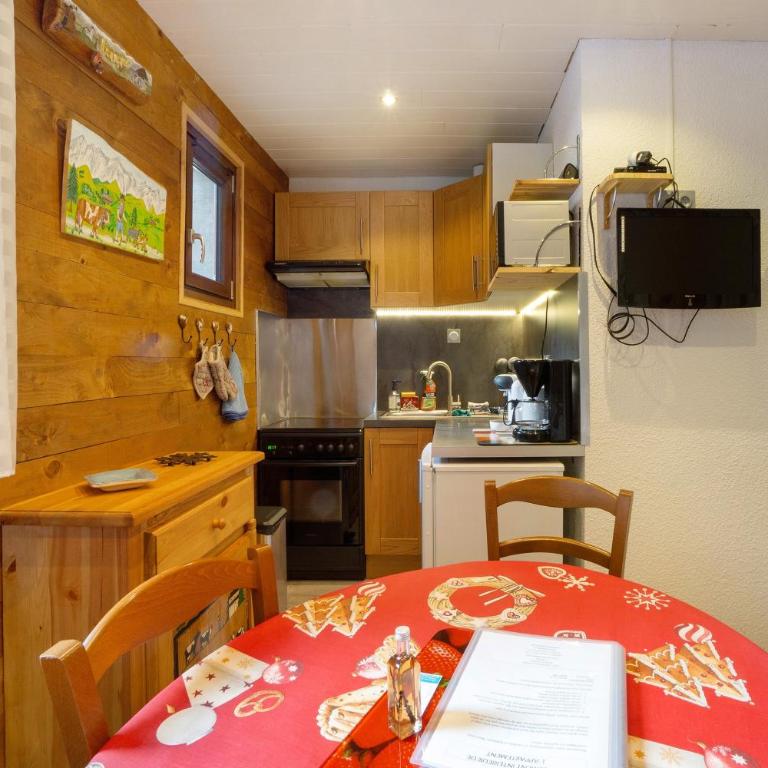 Les Airelles 32 - Studio - Vue sur Montagne - 7