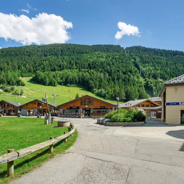 Les Airelles 32 - Studio - Vue sur Montagne - 17