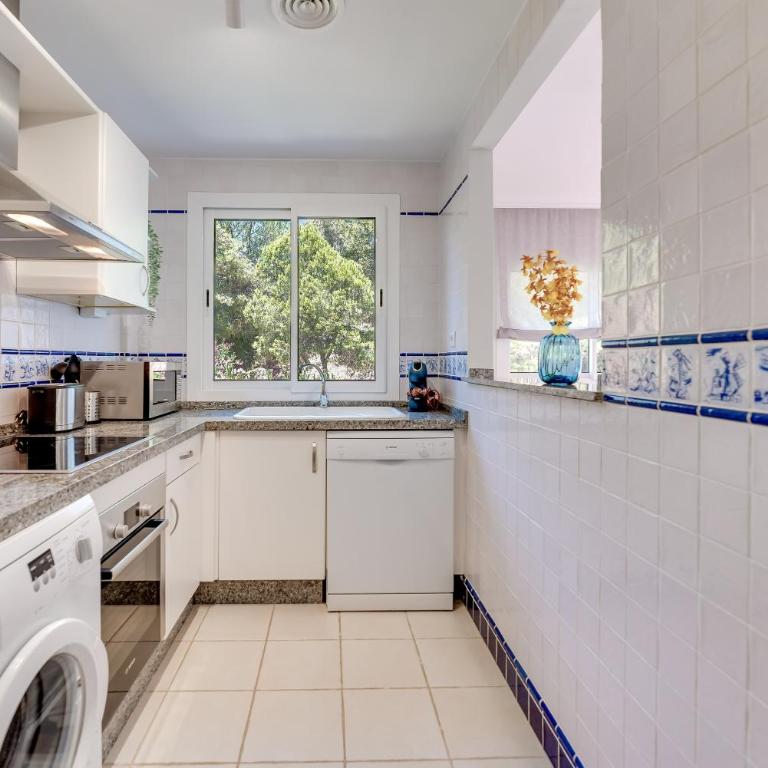 Señorio de Gonzaga in Marbella - Apartment with Terrace - 13