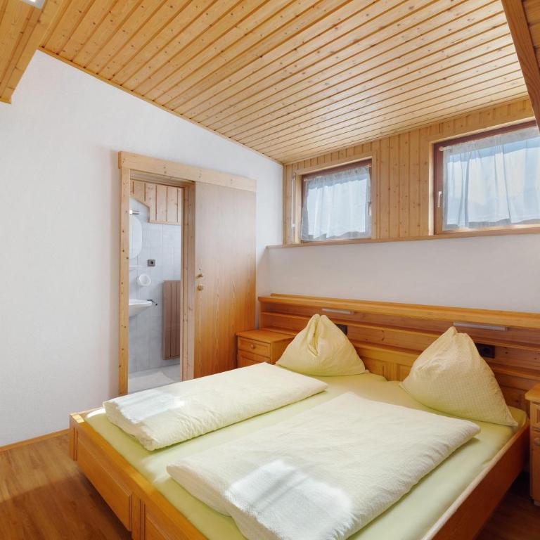 Pension Waldheim Rooms - Habitación Doble con vistas a la montaña - 8