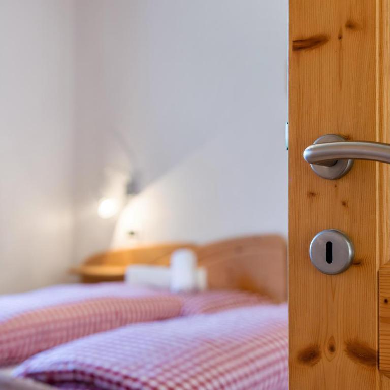 Apartments Campagnola - Appartamento Deluxe con 2 Camere da Letto e Vista Giardino - 12