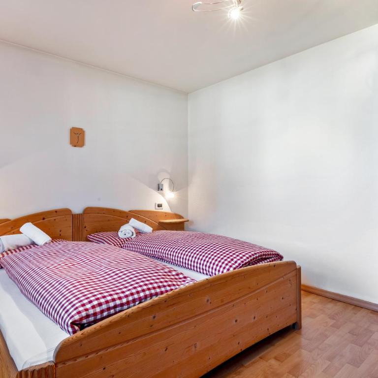 Apartments Campagnola - Appartamento Deluxe con 2 Camere da Letto e Vista Giardino - 15
