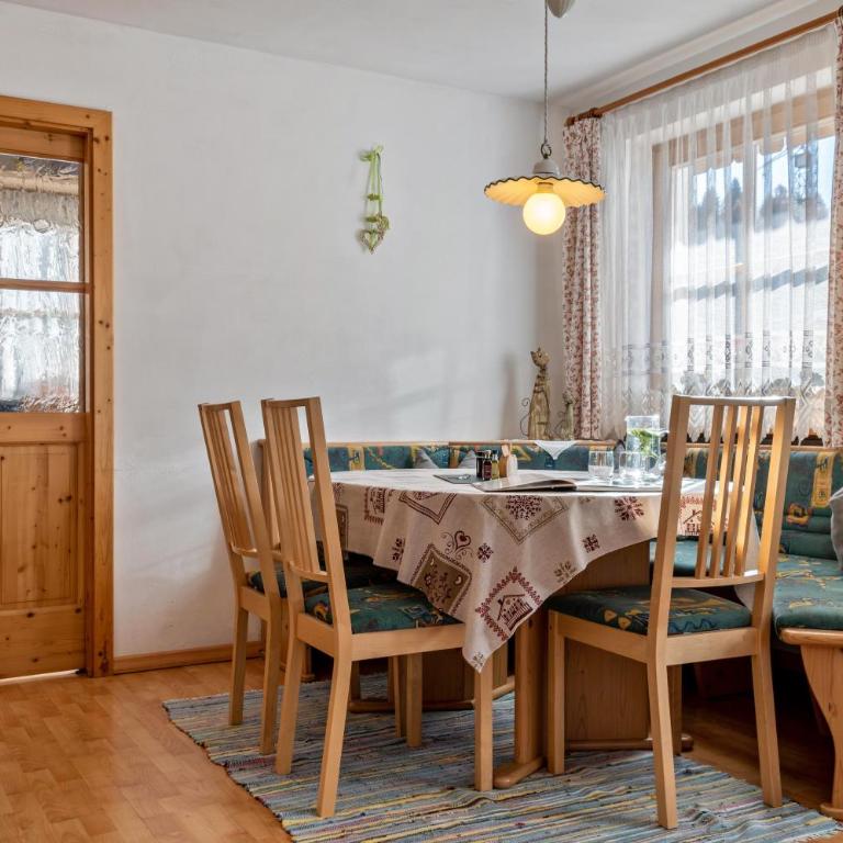 Apartments Campagnola - Appartamento Deluxe con 2 Camere da Letto e Vista Giardino - 4