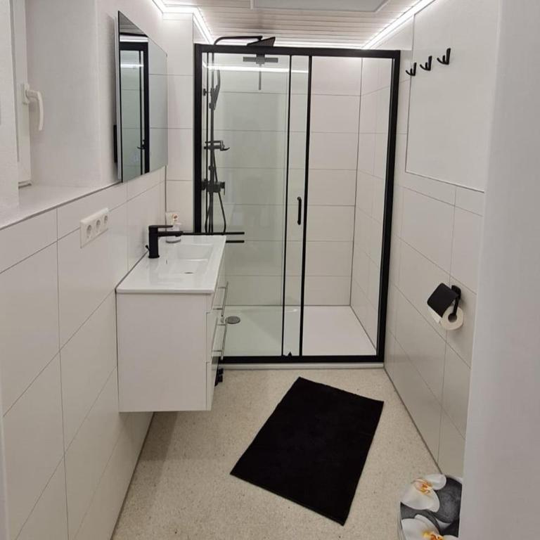 Ferienwohnung Karbachtal - Deluxe-Apartment mit 2 Schlafzimmern und Gartenblick - 11