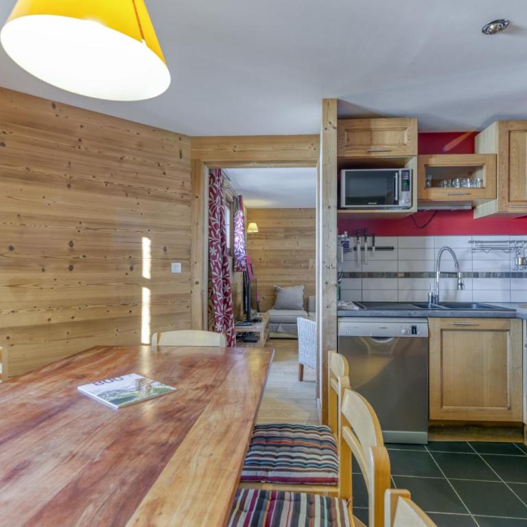 Chalet le Regain - Premium Apartment mit 3 Schlafzimmern und Balkon - 9