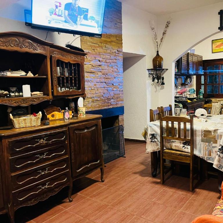 Casa en punta fria Con piscina CLIMATIZADA exelente para invierno o verano viaje en familia o amigos - Casa de 3 dormitorios - 8