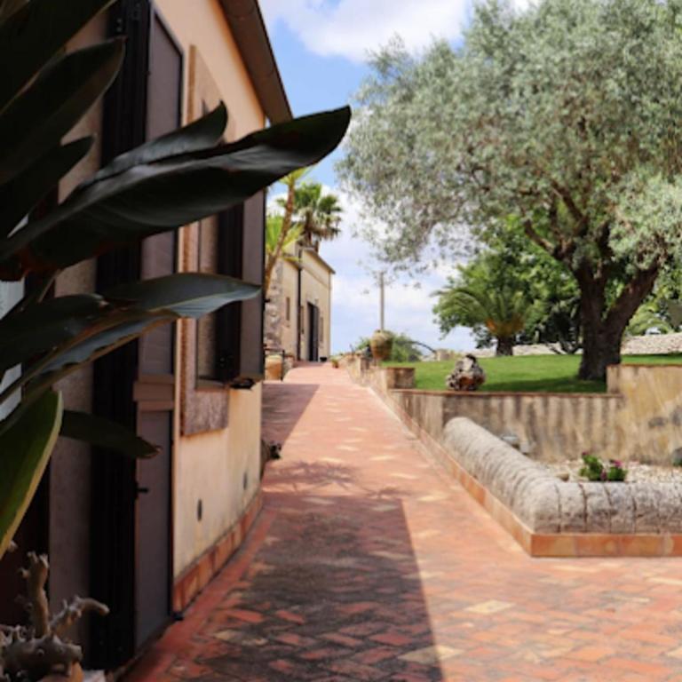 Oasi di relax - Villa con Vista Giardino - 5