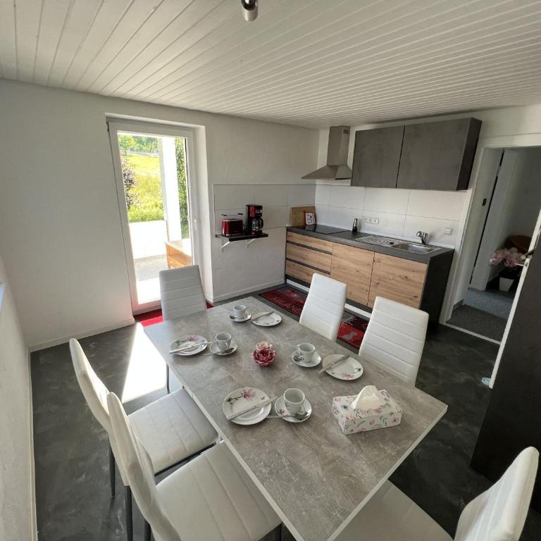 Ferienwohnung Karbachtal - Deluxe-Apartment mit 2 Schlafzimmern und Gartenblick - 4