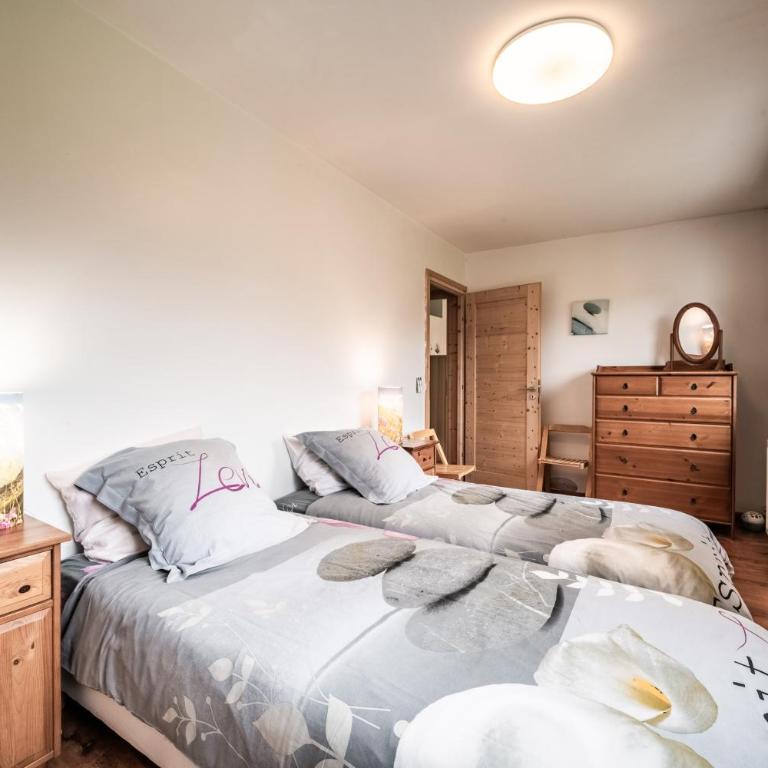 Les Gites Leyetaz - Appartement 3 Chambres avec Vue sur la Montagne - 21