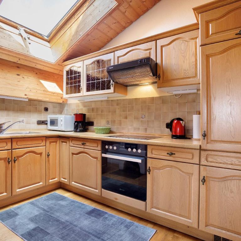 Ferienwohnung Elfi - Deluxe Apartment mit Balkon und 2 Schlafzimmern - 11