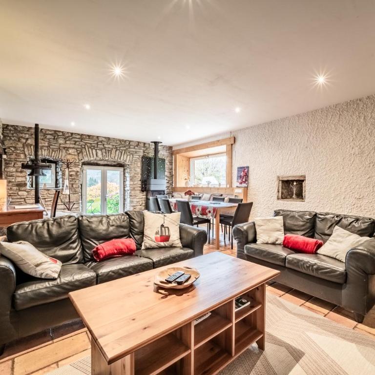 Les Gites Leyetaz - Appartement 3 Chambres avec Vue sur la Montagne - 1