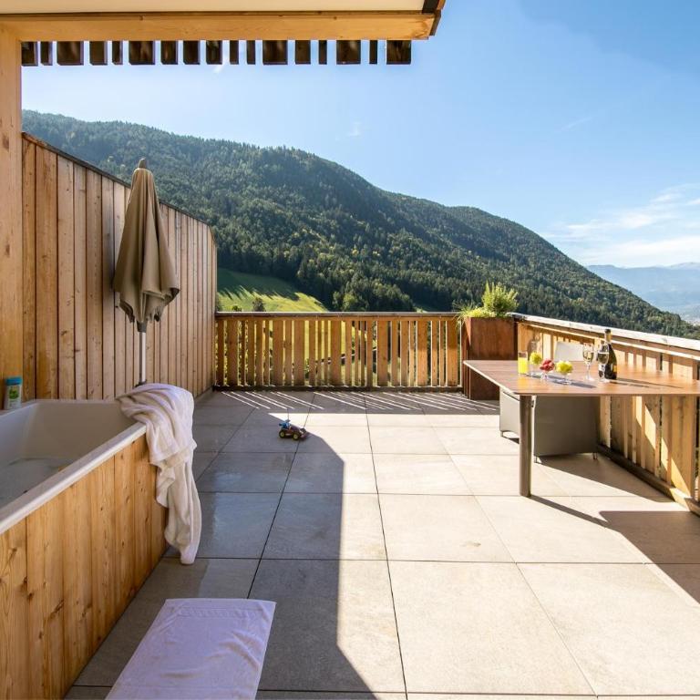 Sonnleiten Sonnenparadies - Superior One-Bedroom Apartment with Balcony - 1