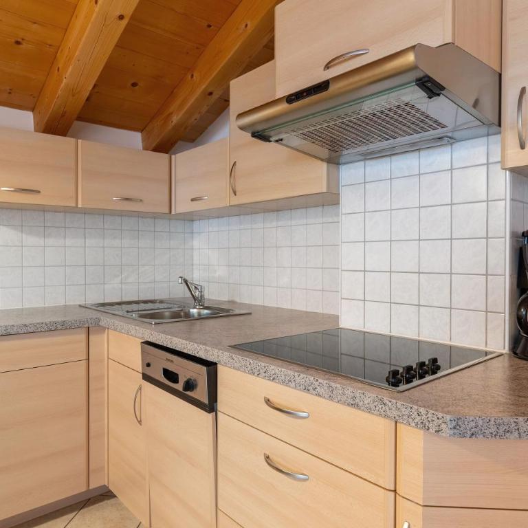 Heinzenhof Welschnofen - Two-Bedroom Deluxe Apartment with Garden View - 11