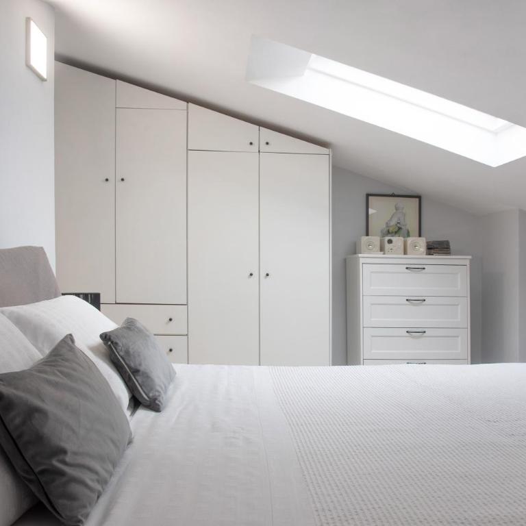 Mansarda Massimo - Verbania Intra - Appartamento Superior con 1 Camera da Letto - 10