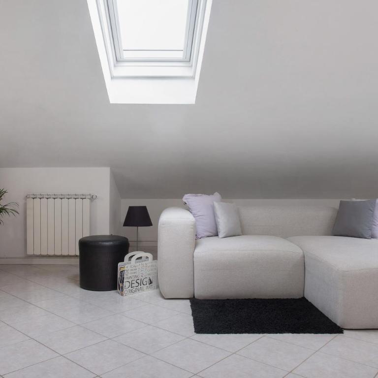 Mansarda Massimo - Verbania Intra - Appartamento Superior con 1 Camera da Letto - 1