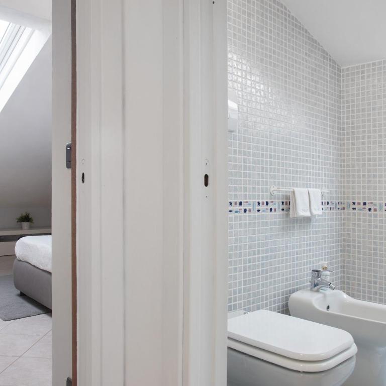 Mansarda Massimo - Verbania Intra - Appartamento Superior con 1 Camera da Letto - 13