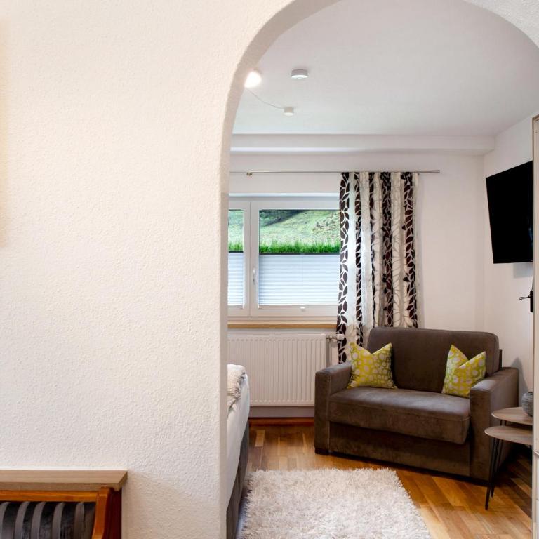 Apart Löffler - Deluxe-Apartment mit 2 Schlafzimmern und Gartenblick - 4