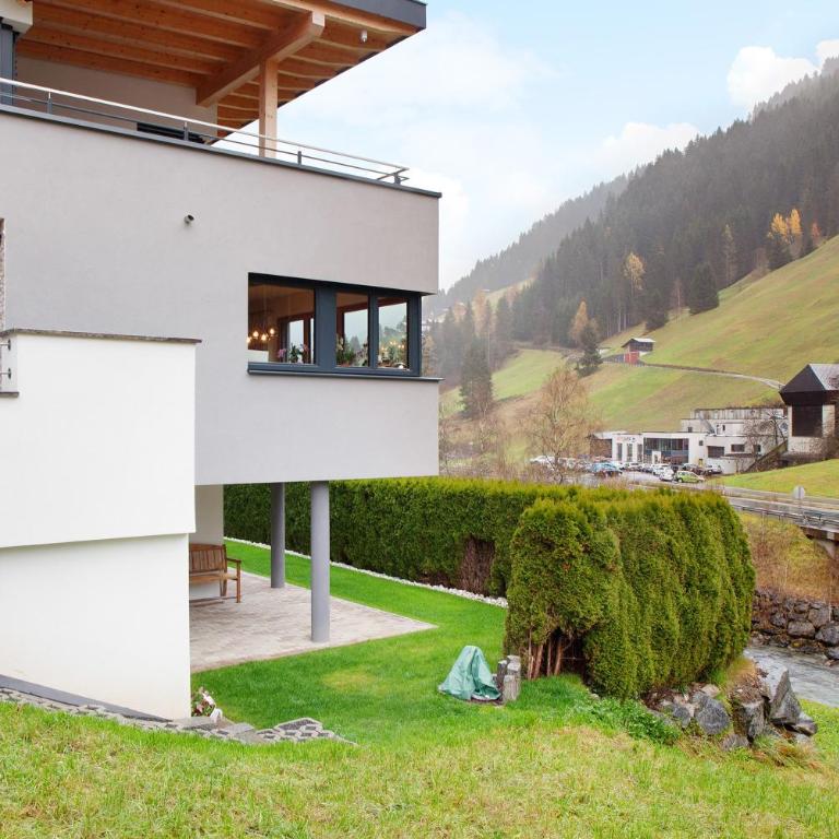 Apart Löffler - Deluxe-Apartment mit 2 Schlafzimmern und Gartenblick - 21