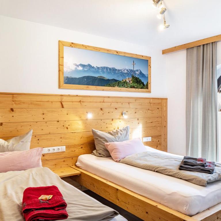 Bergwild - Deluxe-Apartment mit 2 Schlafzimmern und Gartenblick - 24