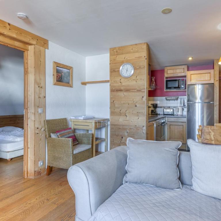 Chalet le Regain - Premium Apartment mit 3 Schlafzimmern und Balkon - 11