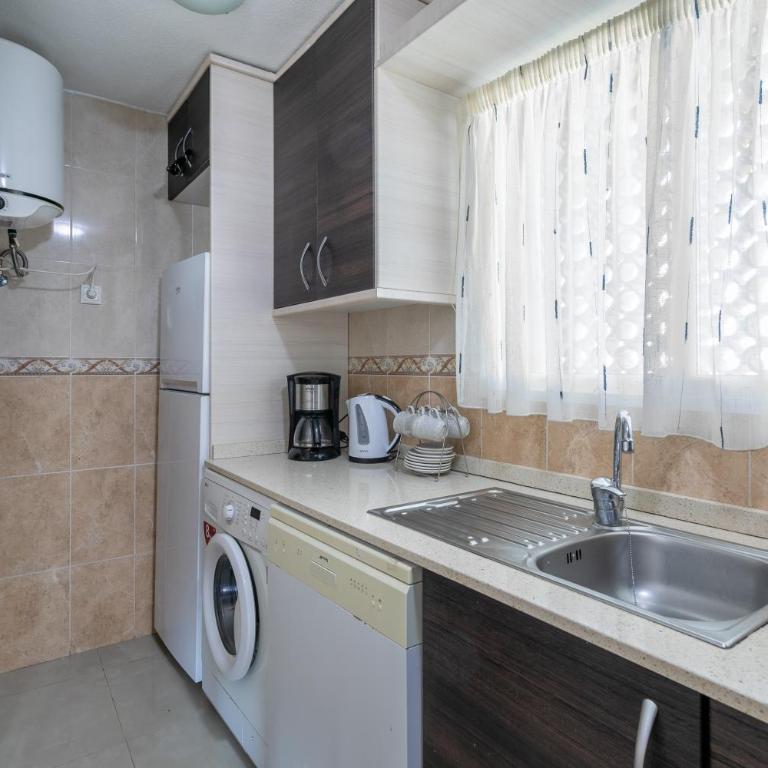 Urbanización Las Torres - Apartamento Deluxe de 2 dormitorios con vistas al mar - 9