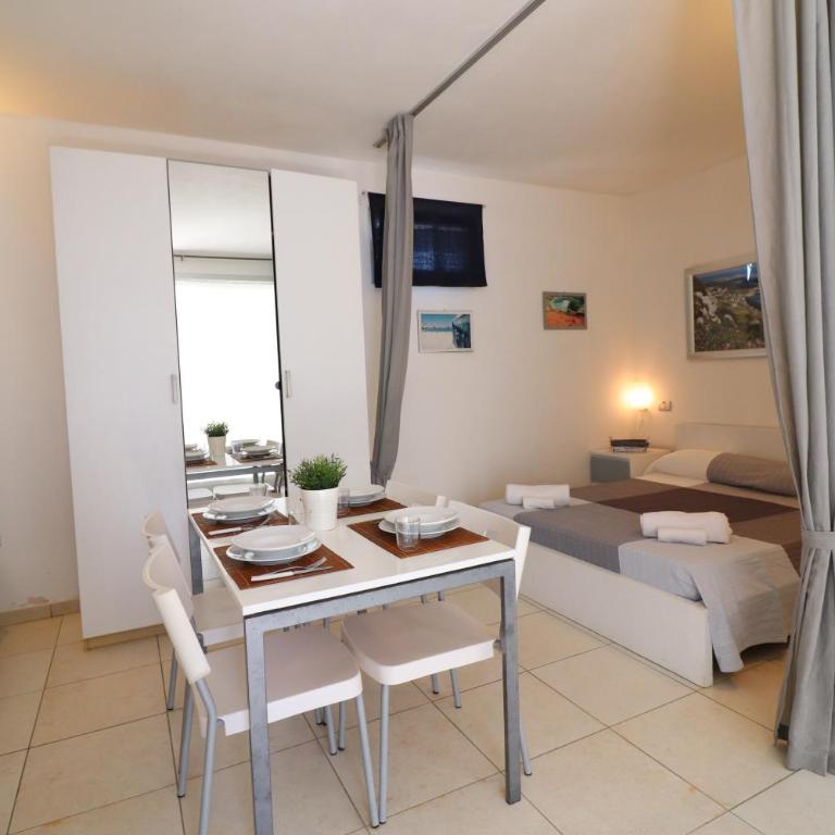 Casa Vacanza Lu Ientu - Superior One-Bedroom Apartment with Balcony - 3
