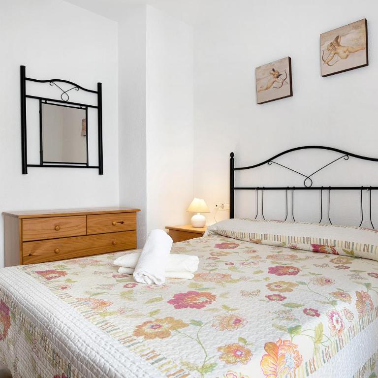 Piso Fábrica - Solo Familias - Apartamento Premium de 3 dormitorios con balcón - 10