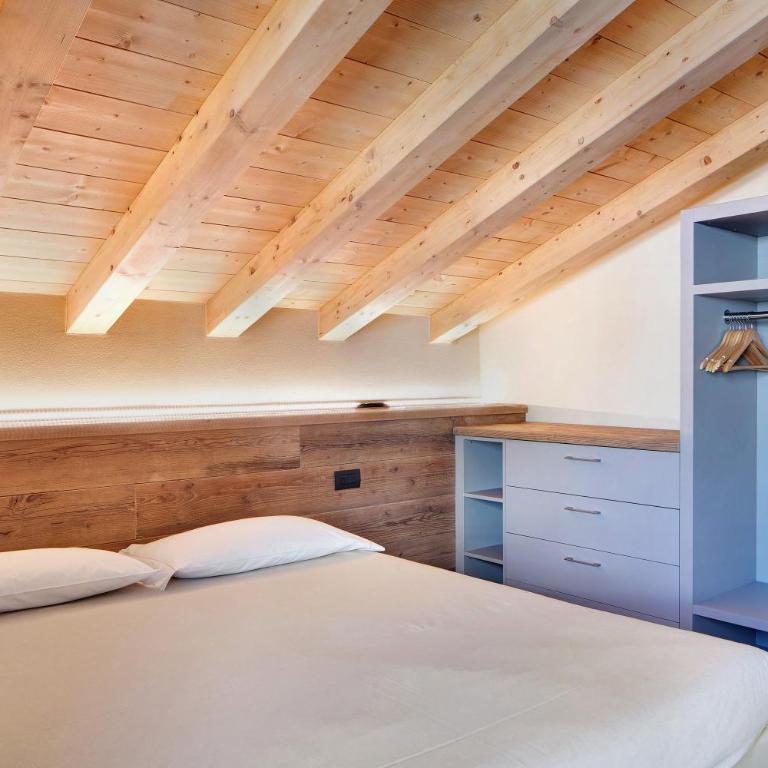 Rasia Residence Relax Wood - Appartamento Deluxe con 2 Camere da Letto e Vista Giardino - 11