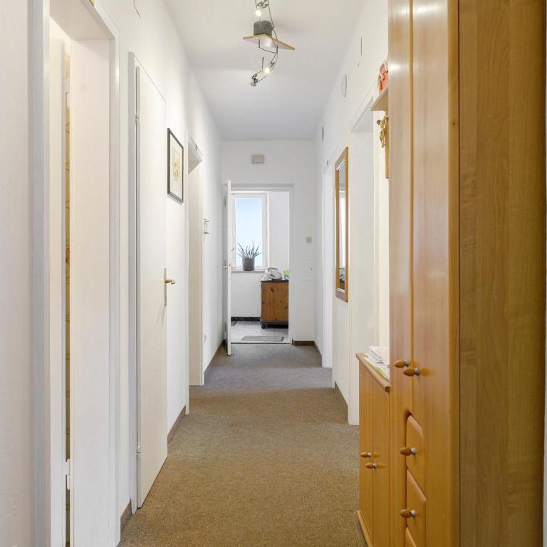 Haus Burger Vilpian - Doppelzimmer mit Bergblick - 10