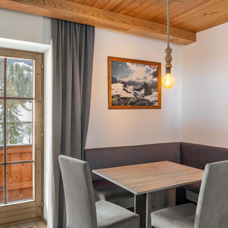 Schwüwong Sportapartments 23 - Superior Apartment mit 1 Schlafzimmer und Balkon - 9
