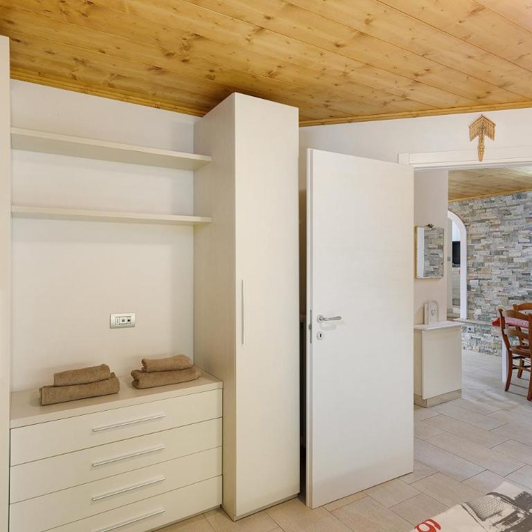 Appartamento Mery - Appartamento Deluxe con 2 Camere da Letto e Vista Giardino - 21