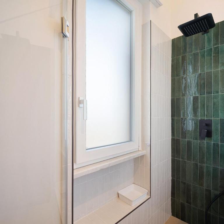 Victoria Apartments Family - Appartamento Deluxe con 2 Camere da Letto e Balcone - 16