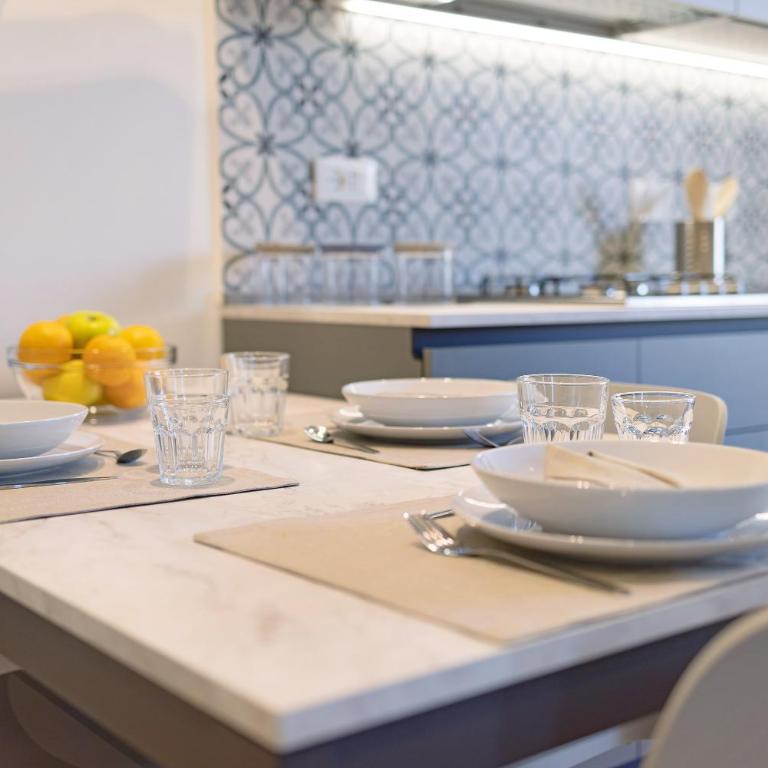 Victoria Apartments Family - Appartamento Deluxe con 2 Camere da Letto e Balcone - 7