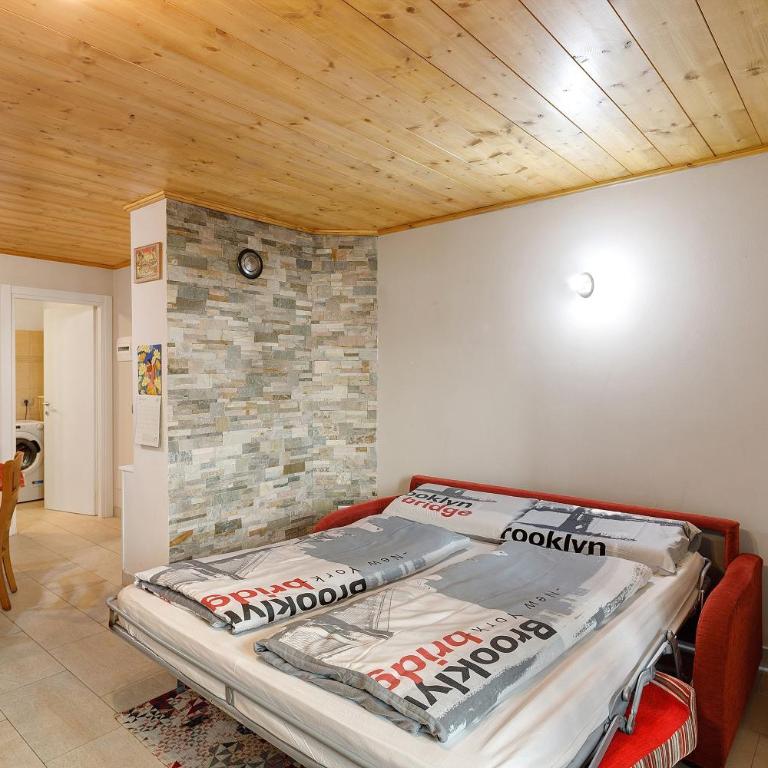 Appartamento Mery - Appartamento Deluxe con 2 Camere da Letto e Vista Giardino - 17