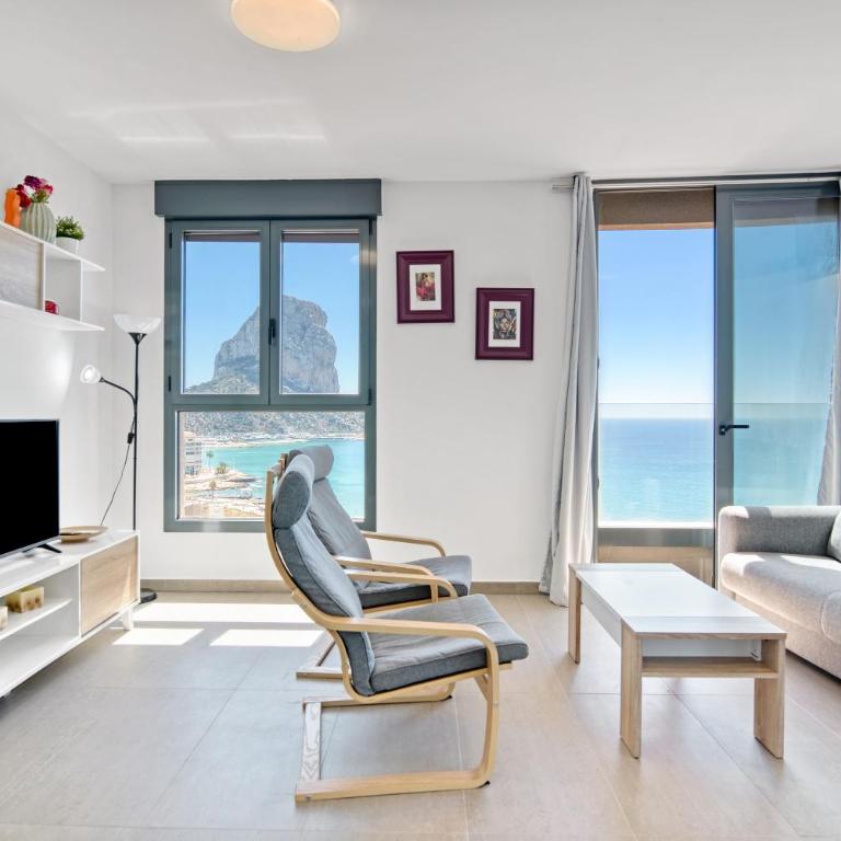 Infinium 12b - Two-Bedroom Deluxe Apartment with Ocean View - 3