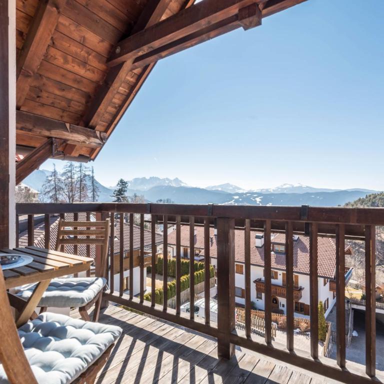 Apartment Vigl Lodge - Three-Bedroom Premium Apartment with Balcony - 1