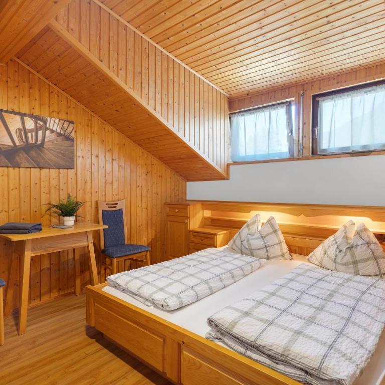 Pension Waldheim Rooms - Habitación Doble con vistas a la montaña - 1