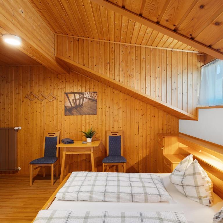 Pension Waldheim Rooms - Habitación Doble con vistas a la montaña - 7