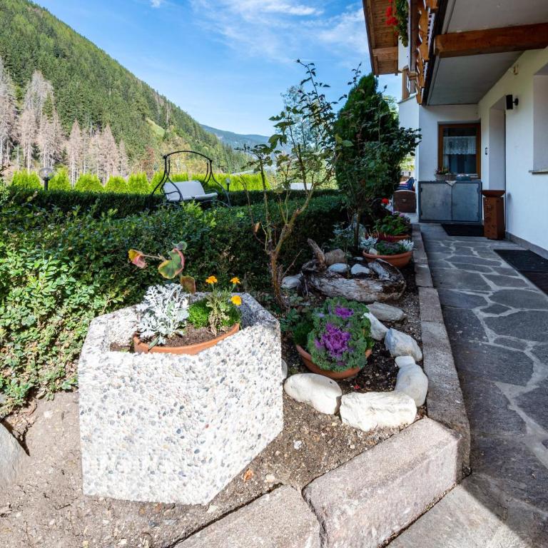 Haus Kofler - Apartment with Terrace - 36