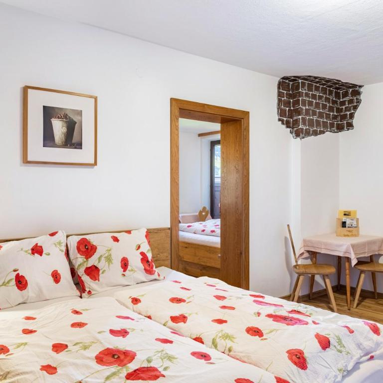 Pension Heidelberg - Vierbettzimmer mit Dusche - 12