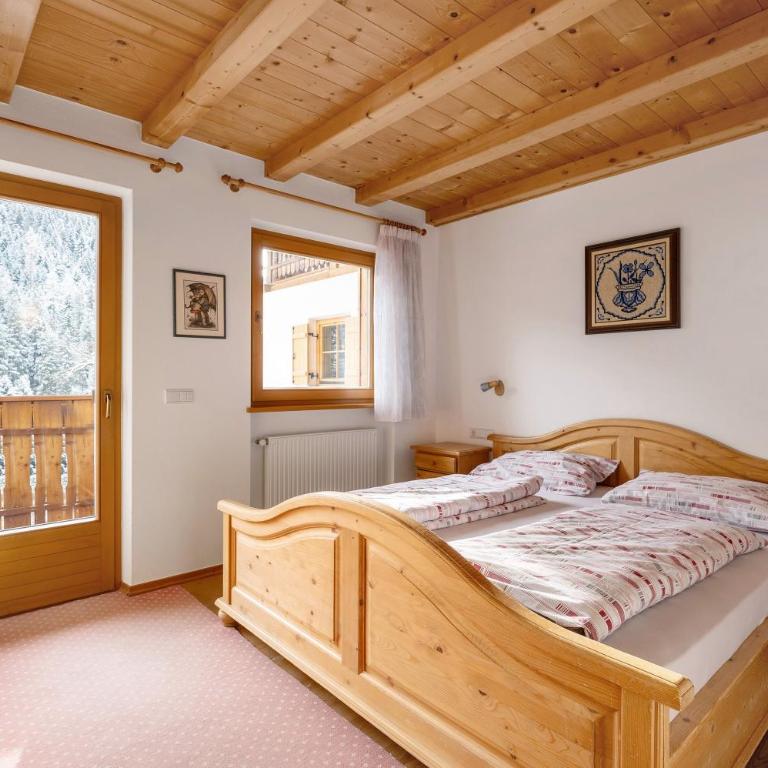 Heinzenhof Welschnofen - Two-Bedroom Deluxe Apartment with Garden View - 2