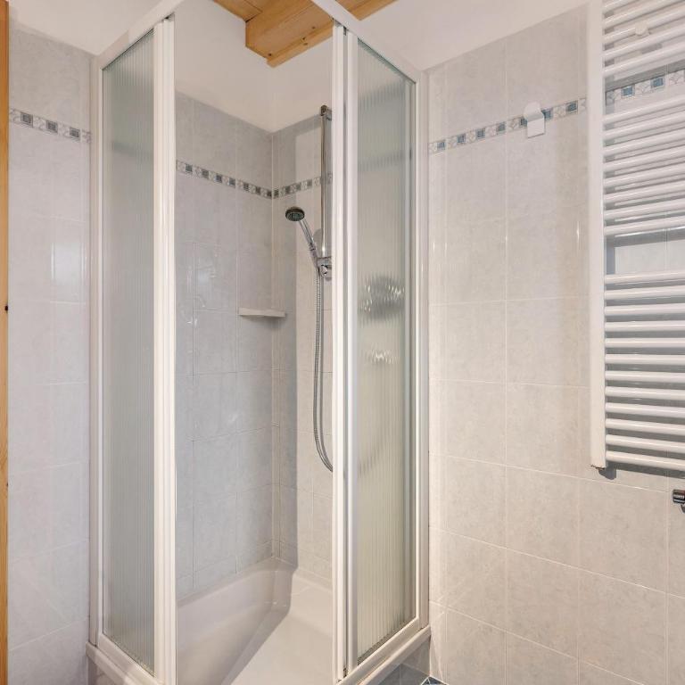 Heinzenhof Welschnofen - Two-Bedroom Deluxe Apartment with Garden View - 21
