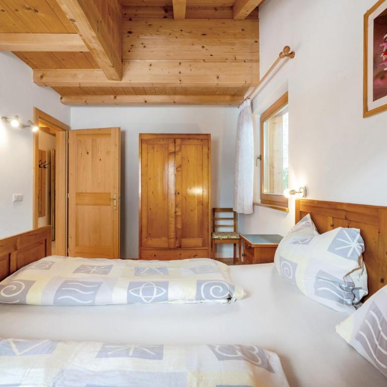 Heinzenhof Welschnofen - Two-Bedroom Deluxe Apartment with Garden View - 18