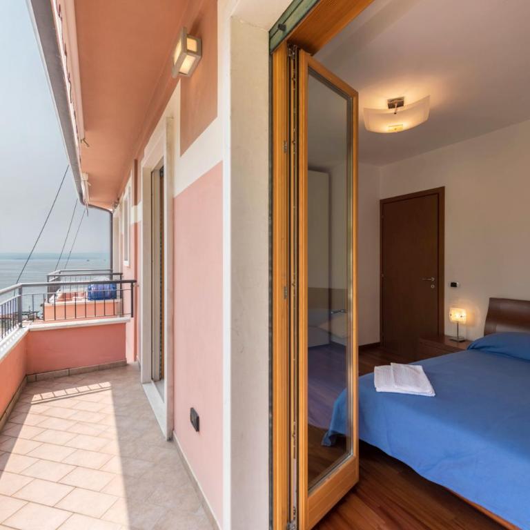 Luminoso appartamento vista lago - Deluxe Apartment mit Balkon und 2 Schlafzimmern - 12